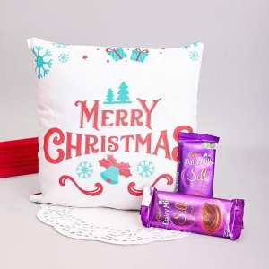 Merry Christmas White Cushion Combo