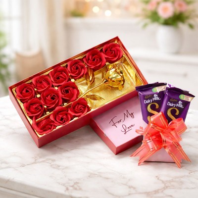 Golden Rose & Red Roses Chocolate Gift Box – Romantic Luxury Hamper